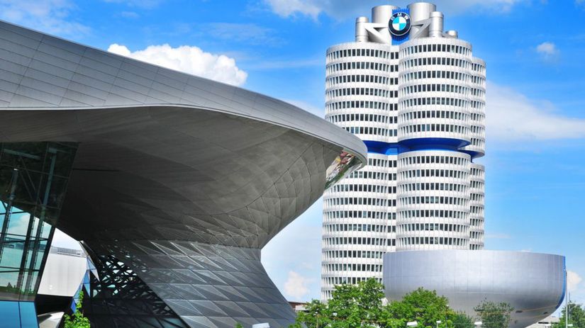Automobilové múzeum