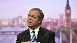 Farage o brexite: Prispievať do EÚ môžeme, kompromis o imigrácii je vylúčený