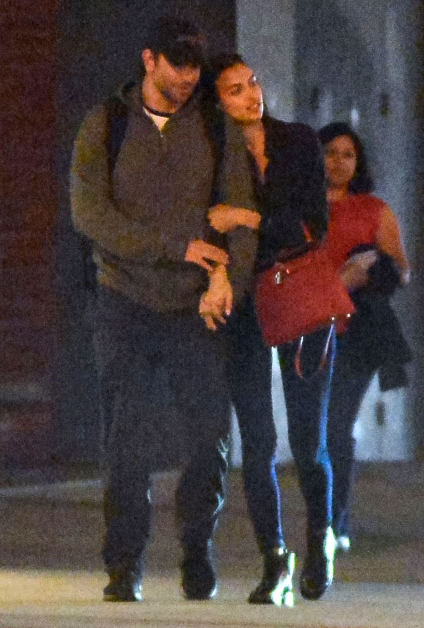 Herec Bradley Cooper a modelkal Irina Shayk v...