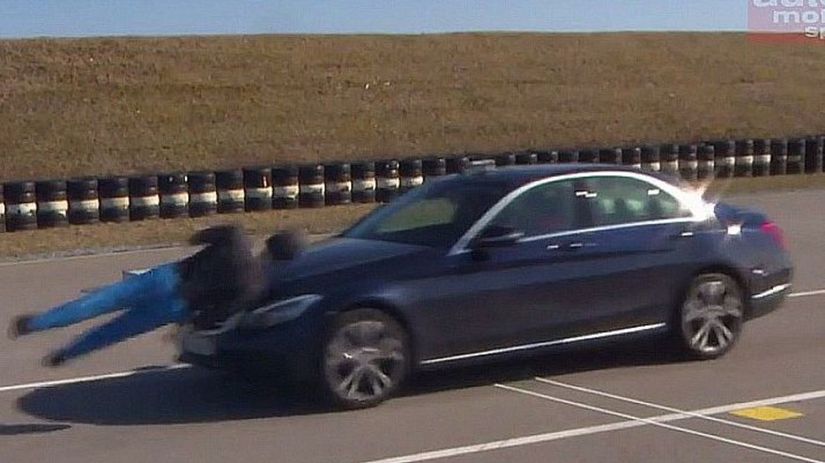 Podobne sklamalo aj svetové auto roka 2015 -...
