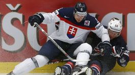 Kapitánom Slovákov bude Sersen. Jeho asistentom Réway