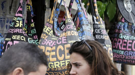 Výzva pre dovolenkárov v Grécku: Plaťte kartou