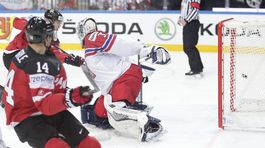 Taylor Hall, Ondřej Pavelec