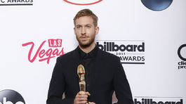 Calvin Harris počas odovzdávania Billboard...