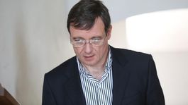 Poučný súd s Rathom