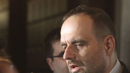 Útokmi v Paríži sa podľa Freša začala vojna proti Európe