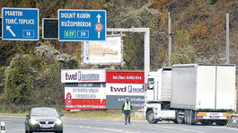 Donovaly bez diaľnice. V hre je variant Šturec