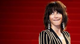 Bože, tá je sexi! 48-ročná Sophie Marceau zatienila aj dvadsiatničky