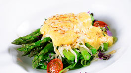 Sezóna špargle sa ešte nekončí! Viete ju pripraviť gratinovanú?