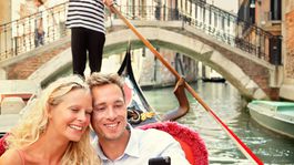Benátky, cestovanie, kanál, gondola, gondolier, pár, selfie, Taliansko,