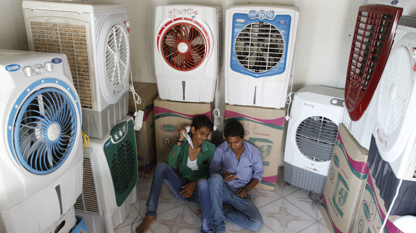 India, horúčavy, leto, teplota, ventilátory,