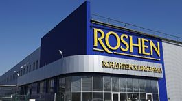 Porošenkovým obchodom v Kyjeve otriasol výbuch