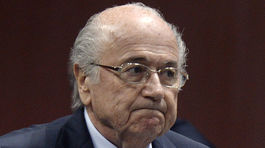 Futbal sa nevie dočkať zmeny, vraví Blatterov neúspešný rival