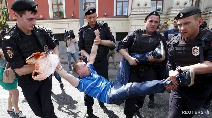 Rusko, protest, homosexuáli