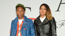 Pharrell Williams a jeho manželka Helen Lasichanh.