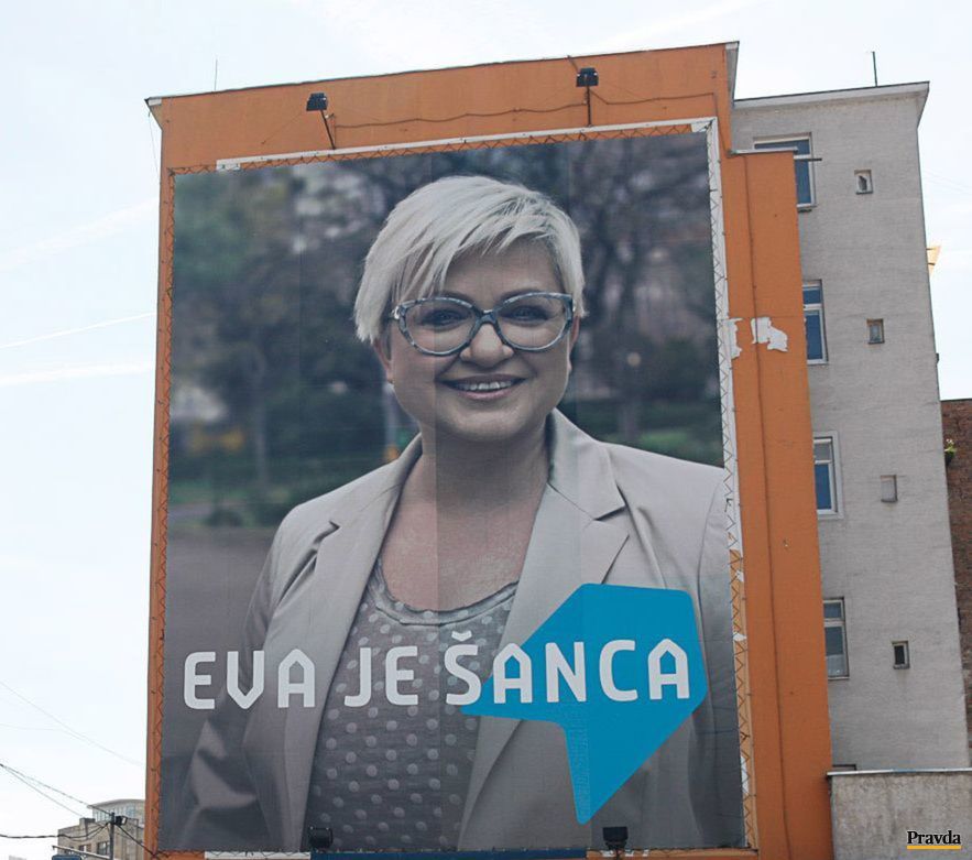 Propagovať sa pred voľbami snaží aj Šanca.