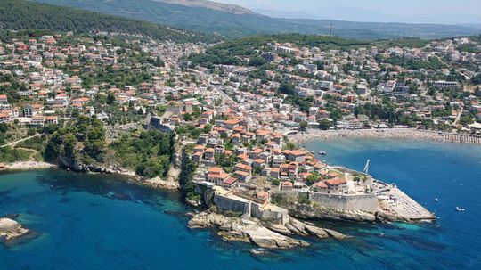Čierna Hora má rekordné tržby z turistiky