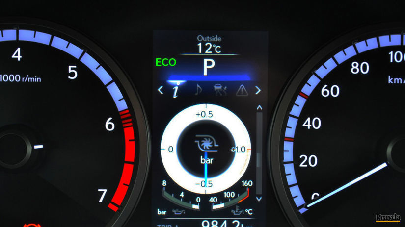 V rámci športového vyžitia vám Lexus NX v tejto...