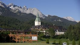 Odporcovia summitu G7 smerujú k zámku Elmau