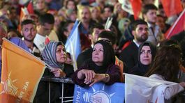 V Turecku nik nebude vládnuť sám