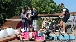 Magio pláž, leto, Nesrovnal