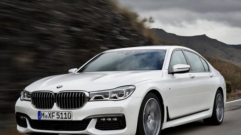 BMW 7- 2016
