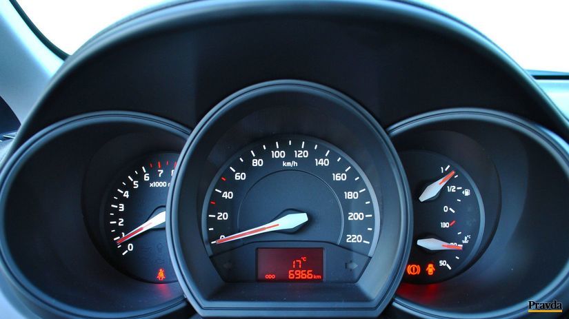 Motor veľmi dobre reaguje na plyn a na mestskú...
