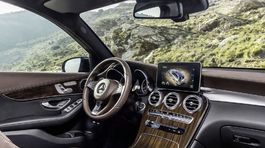 Mercedes-Benz GLC - 2016