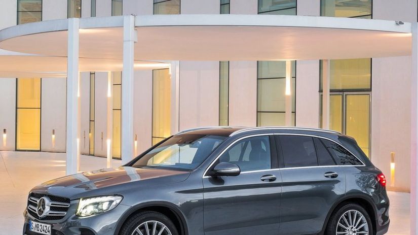Mercedes-Benz GLC - 2016