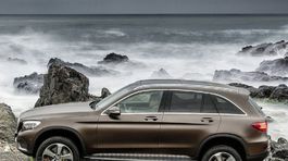 Mercedes-Benz GLC - 2016