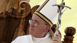 Svet povýšil ekonomický záujem nad všeobecné blaho, píše pápež v encyklike