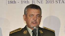 Ozbrojené sily nesmú premárniť šancu na nutnú modernizáciu, povedal Maxim