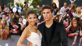 Cristine Prosperi (vľavo) a Luke Bilyk