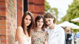 Charlotte Wggins, Sam Rollinson a Lara Mullen