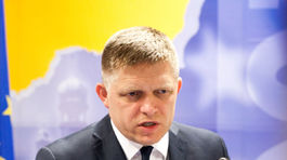 Fico nemieni Grékom škrtať dlhy, poslal by ich dočasne preč z eurozóny 