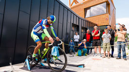 Peter Sagan potvrdil úlohu favorita, má majstrovský dres v časovke