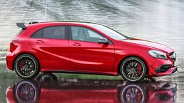 Mercedes-AMG A 45 4Matic - 2016