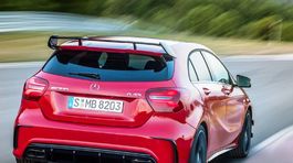 Mercedes-AMG A 45 4Matic - 2016