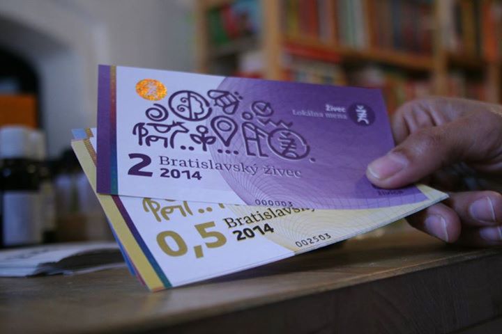 V súčasnosti je v obehu viac než 12-tisíc...