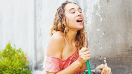 Zopár dôvodov, prečo môže byť horúčava zabijakom vzťahu