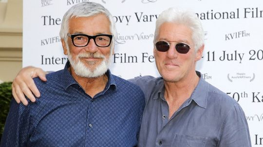 Richard Gere  a Jiří Bartoška počas MFF Karlove...