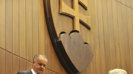 Len podľa prezidenta je správne nevymenovať sudcov, tvrdí Madej