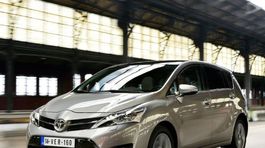Toyota Verso 2015: Diesel od BMW a navigácia Go Plus