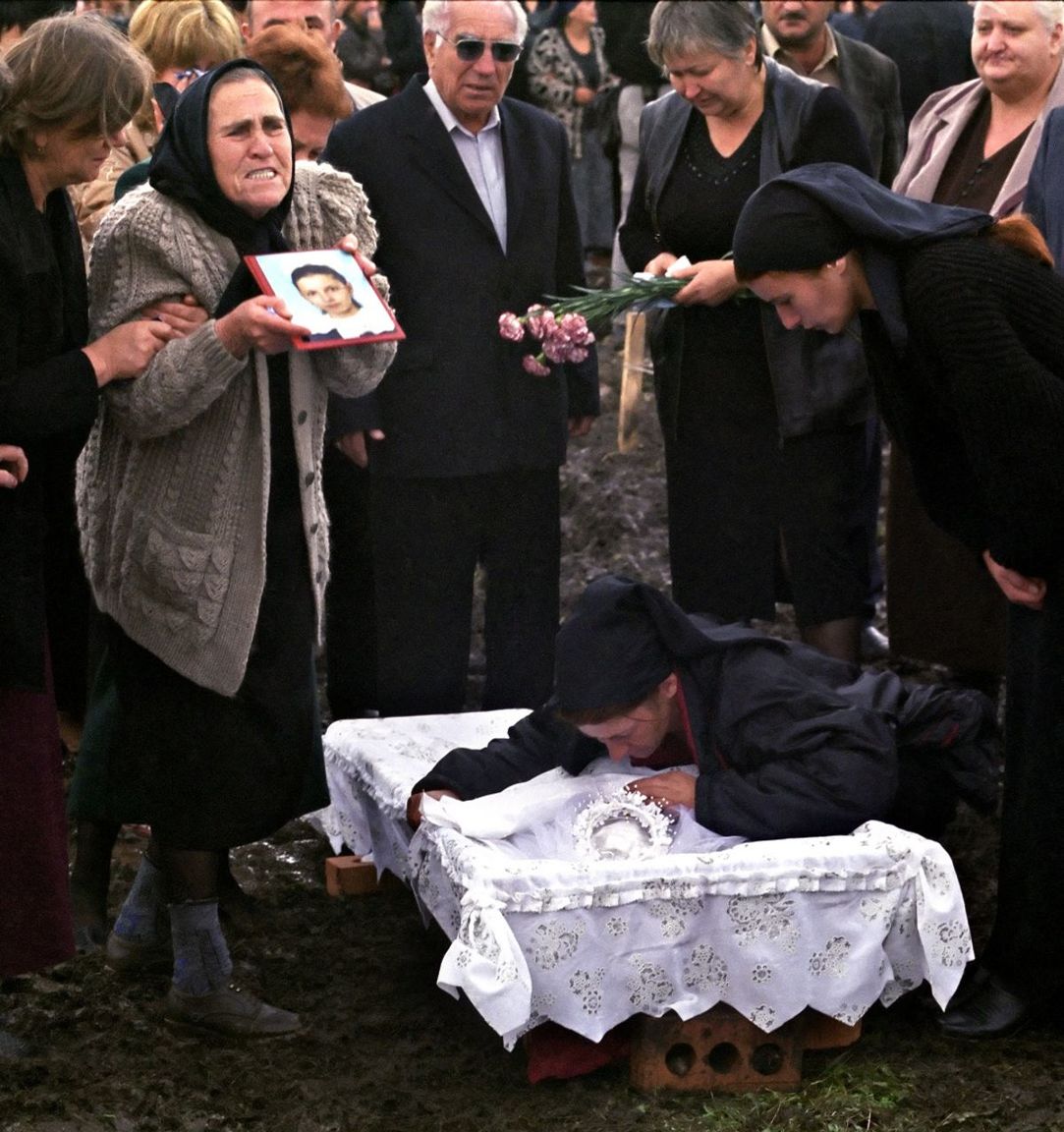 Fotografia Bolesť Beslanu získala v roku 2004...