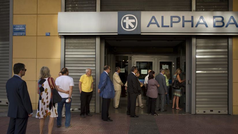 Gréci, bankomaty,