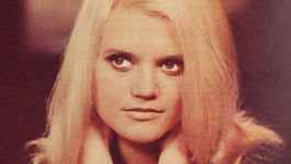 Marcela Laiferová sa stala populárnou speváčkou...