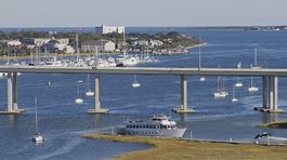 Charleston, USA, Amerika, prístav, more, lode, člny, most