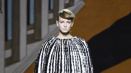 Barbora Koláriková - Fendi Haute Couture - Paríž - kolekcia jeseň-zima 2015/2016.
