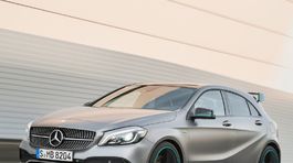 Mercedes-Benz A - 2016 