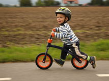 odrážadlo, bicykel, bezpečnosť